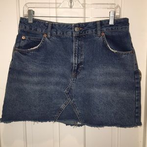 Topshop Moto denim mini skirt - size 10